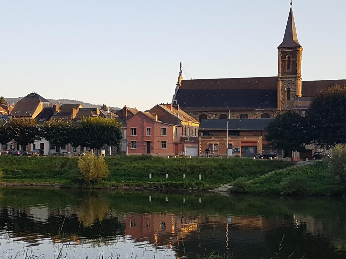 Le Balcon Sur La Meuse Villa Revin  Екстериор снимка